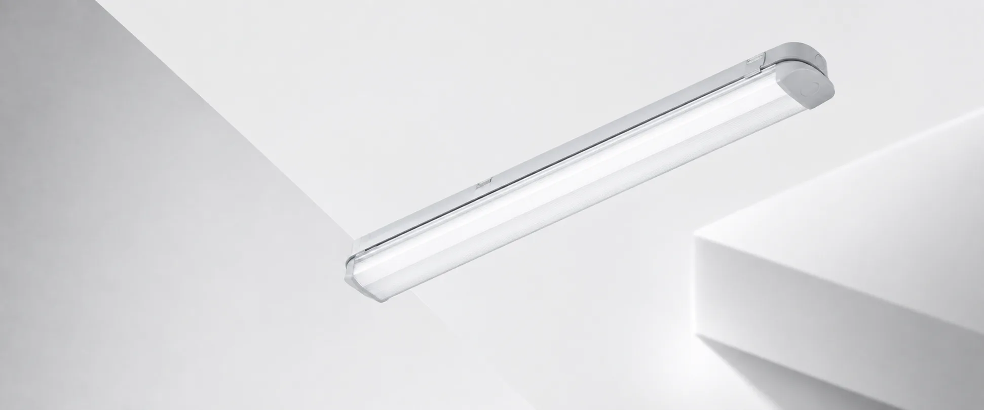 Kap Lampu TL